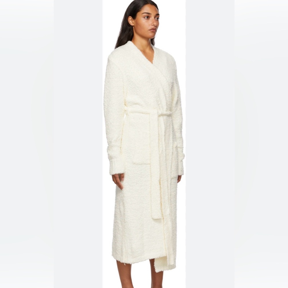 Skims Original Belted Boucle Robe